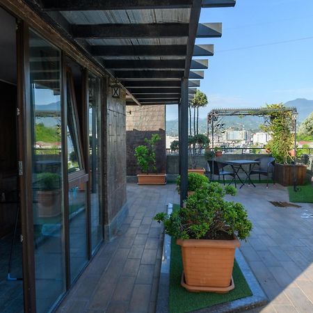 Hotel Sunny Batumi Exterior foto