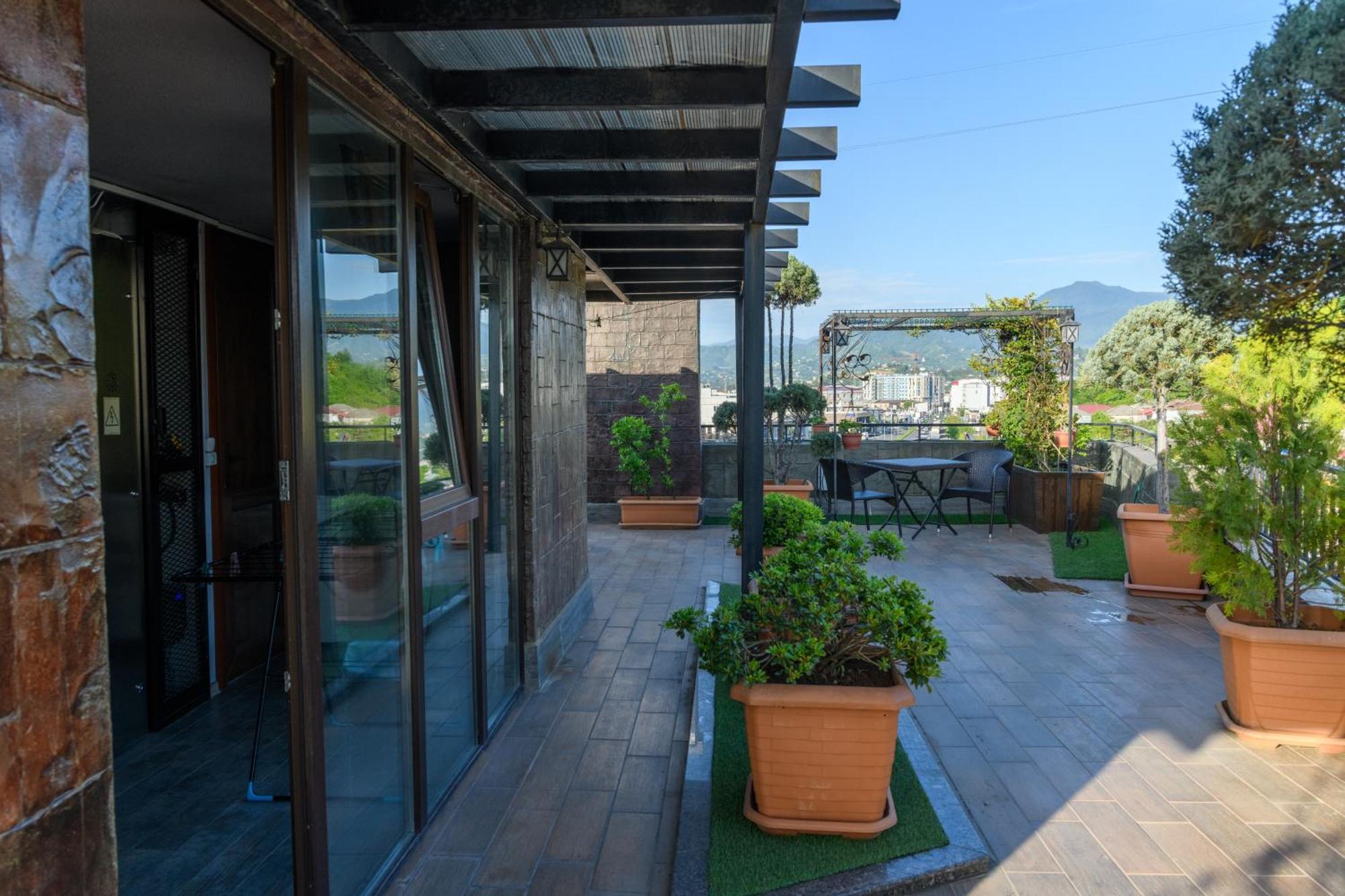 Hotel Sunny Batumi Exterior foto