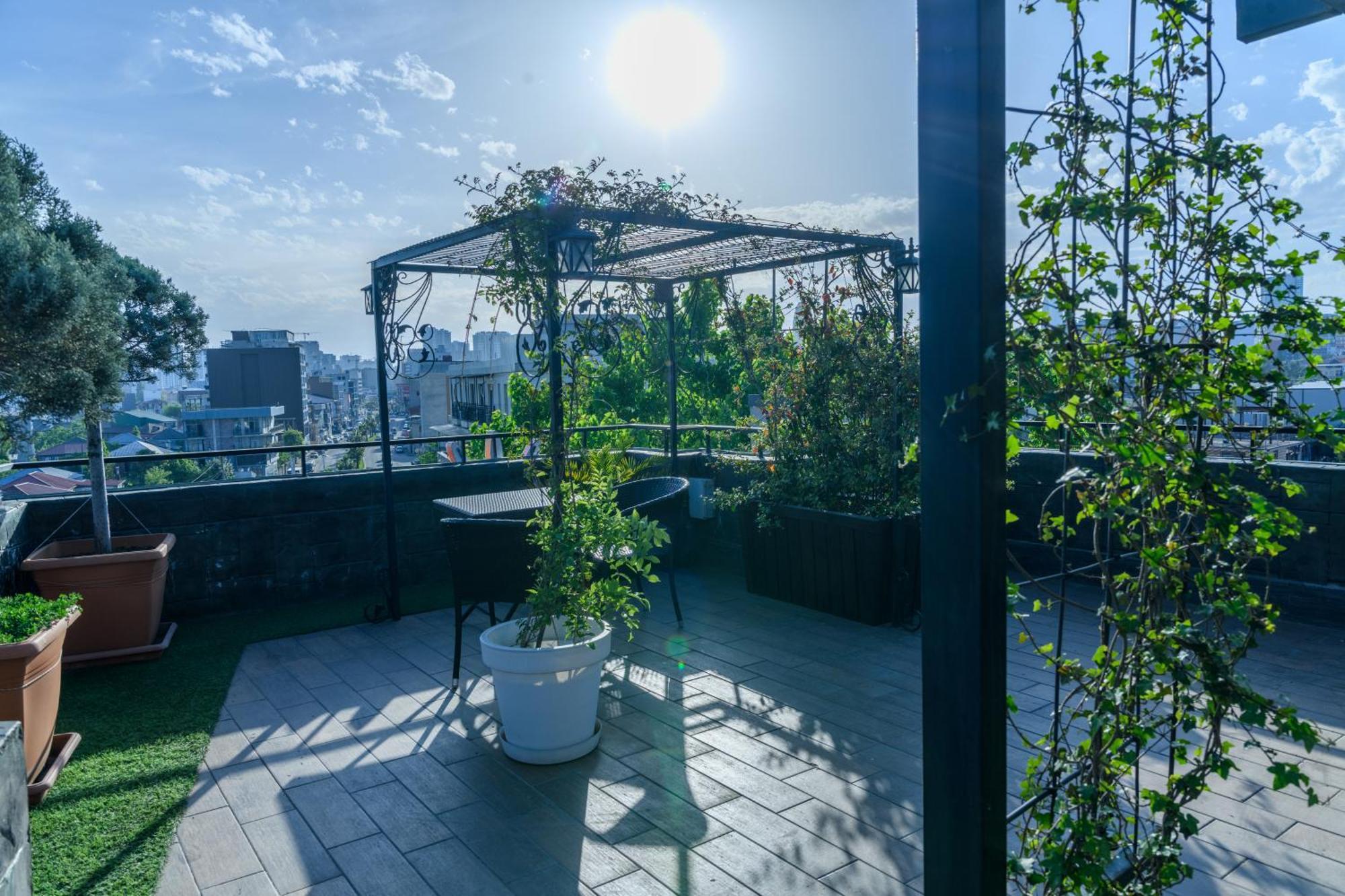 Hotel Sunny Batumi Exterior foto